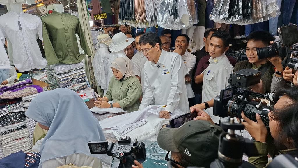 Minyak USD 100, BBM Tetap Murah? Ini Strategi Pemerintah Menghadapi Gejolak Global