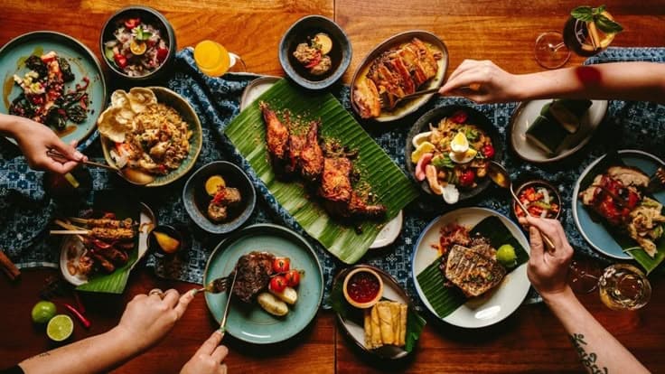 Mengapa Makanan Tradisional Indonesia Lebih Dari Sekadar Rasa? Kisah di Balik Setiap Gigitan