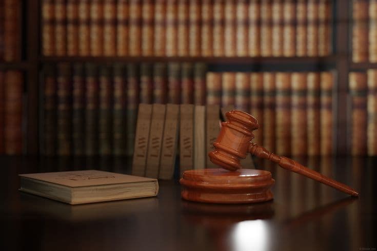 Ketika Hukum Nasional Beradu dengan Arus Global: Sebuah Transformasi yang Tak Terhindarkan