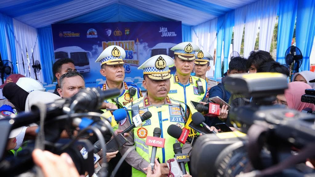 Mengurai Kemacetan Arus Balik: Strategi Dinamis Polri dan Harapan Perjalanan yang Lebih Nyaman